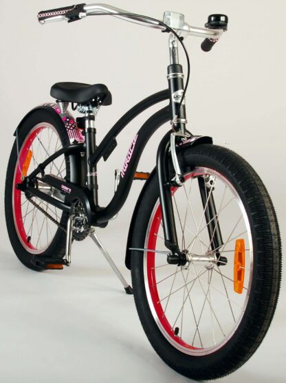 Miracle Cruiser 20 inch 9 W1800 indd q0