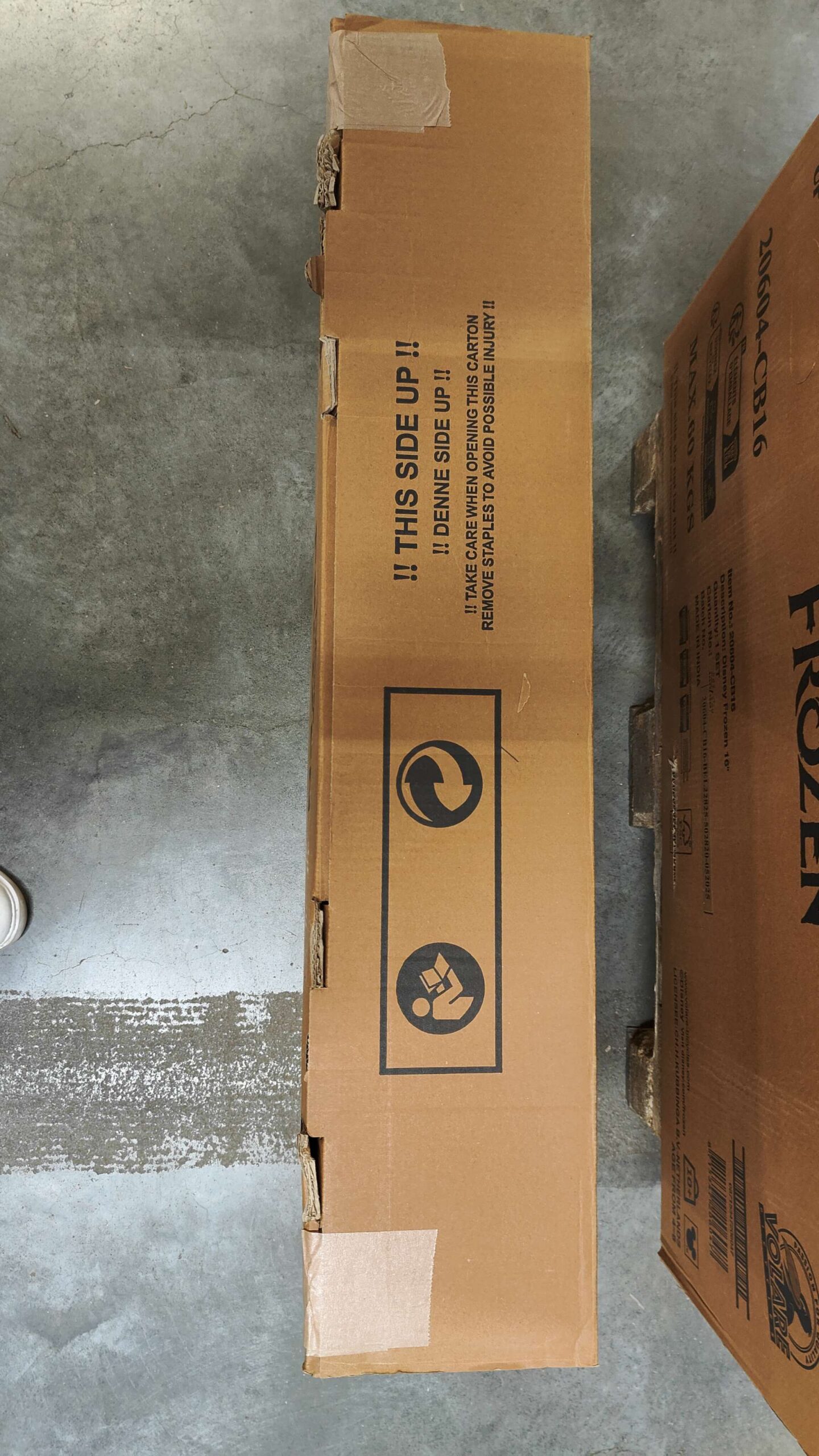 Disney Frozen 2 Kinderfiets - Meisjes - 16 inch - Blauw/Paars 12 Disney Frozen 2 Kinderfiets - Meisjes - 16 inch - Blauw/Paars - Afbeelding 12