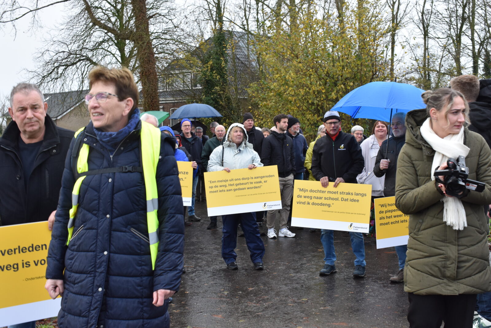 Petitie.... 12 DSC 0254 1600x1067 1